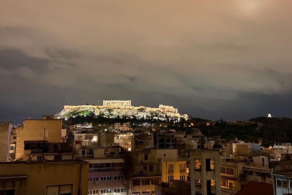 Downtown Athens Loft With Acropolis Terrace View Daire Dış mekan fotoğraf